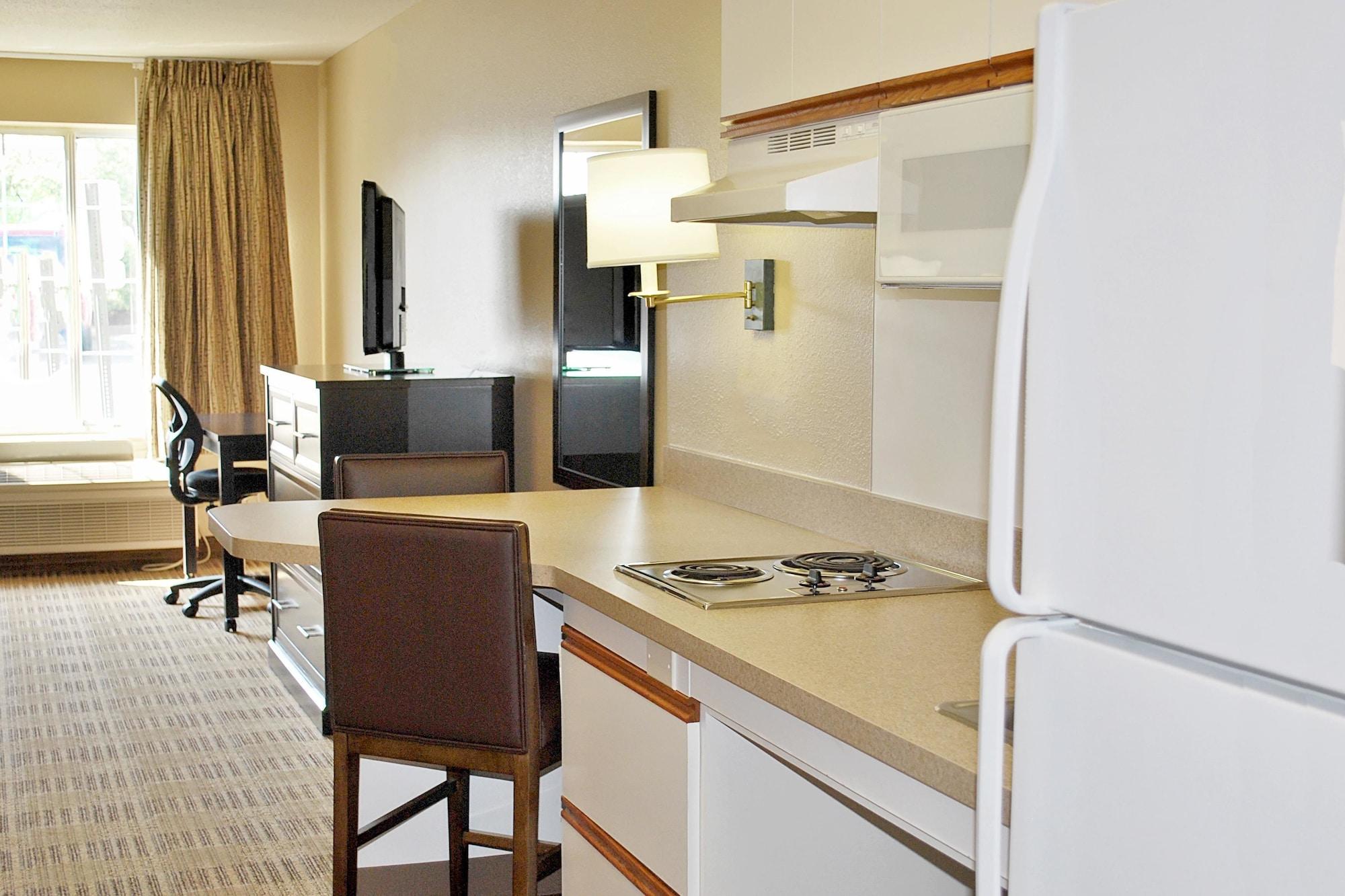 Extended Stay America Suites - St Louis - Westport - Central Maryland Heights Exterior foto